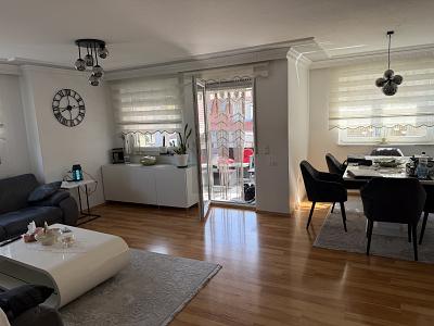 VIEL PLATZ, VIEL LICHT, VIEL KOMFORT - Etagenwohnung Stuttgart Zuffenhausen | Angebot:27327925
